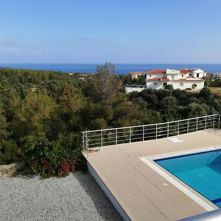 Pinecliff Agios Georgios (Girne)