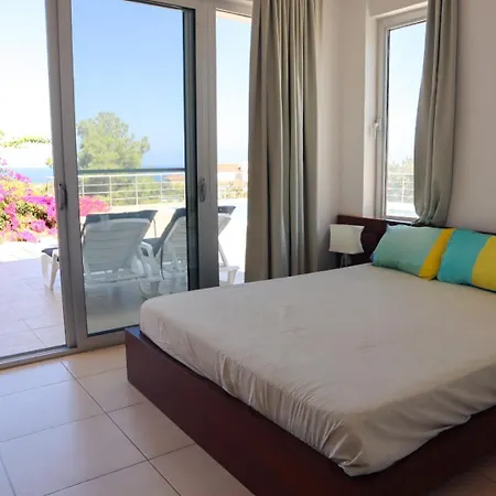 Villa Pinecliff